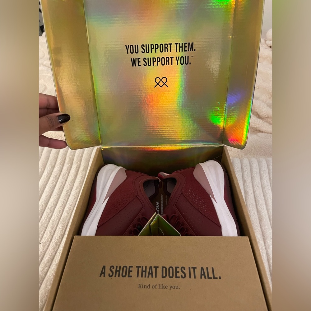 Clove Royal Maroon W7.5